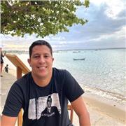 Dou aula de marketing digital online e tenho mais de 12 anos de experiência profissional